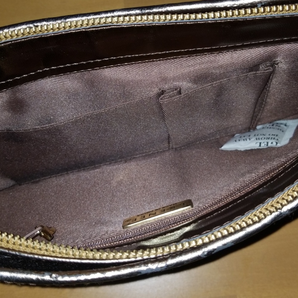 J. Reneé clutch - Picture 7 of 8